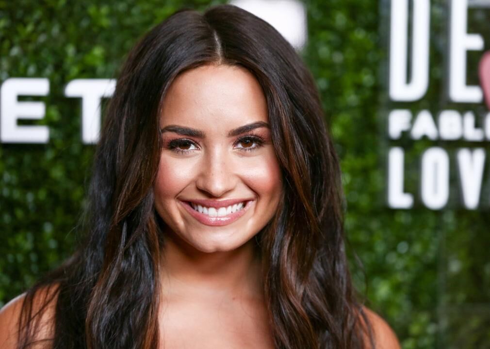 Demi Lovato: Aromatherapy
